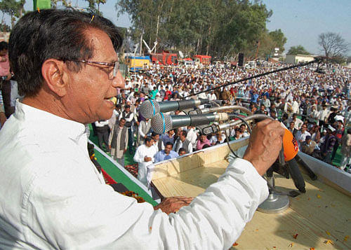 The 'Jat land' seems to be undergoing a churning of sorts this time and, for the first time, developmental issues appear to be overshadowing caste equations, sending ominous signals to Union minister Ajit Singh, who has won from here six times and is seeking re-election. PTI