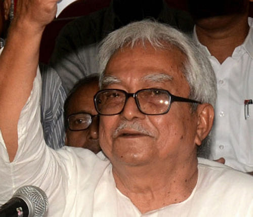 West Bengal's Left Front chairman Biman Bose conceded that many of those who switched allegiance to the Trinamool Congress three years back are yet to return to the Communist fold but saw a "little change" favouring the opposition in the outcome of the Lok Sabha polls, PTI photo
