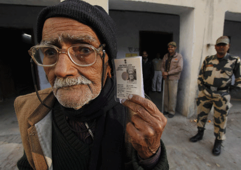 Maoist fear makes voting tough task in Bastar, AP File Photo