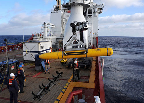 A mini-submarine deployed to locate the missing Malaysian plane's wreckage on the floor of the Indian Ocean has completed a full 16-hour mission mission at its third attempt, authorities said today. Reuters