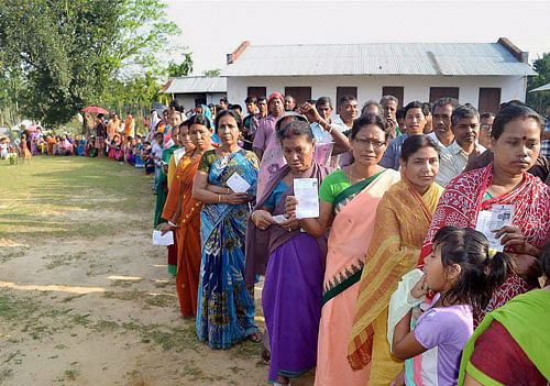 Over 80 percent voters cast their ballot as the scheduled time of polling for four Lok Sabha constituencies in West Bengal. PTI Image