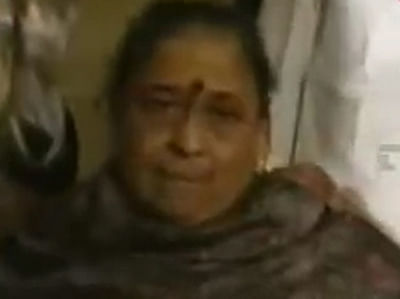 Shakuntala Bangarappa, wife of former Karnataka Chief Minister S Bangarappa, died at a private hospital here after battling cancer, family sources said. / Screen shot of Shakuntala Bangarappa