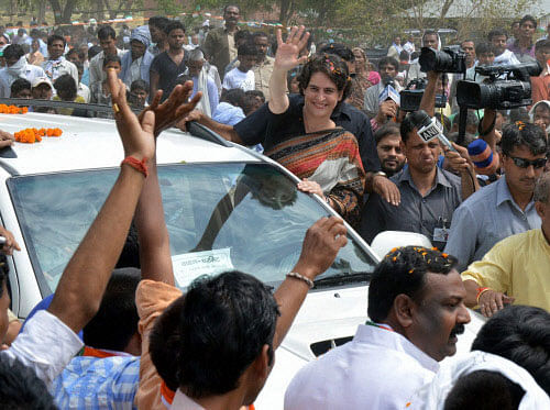 The Congress on Tuesday closed ranks to defend Robert Vadra, husband of Priyanka Gandhi, who has been the target of the BJP&#8200;and its prime ministerial candidate Narendra Modi over his controversial land deals in Rajasthan and Haryana. PTI photo