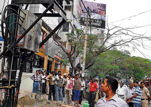 The recent explosion of a transformer in Koramangala has sparked fear among Bangaloreans. DH photo