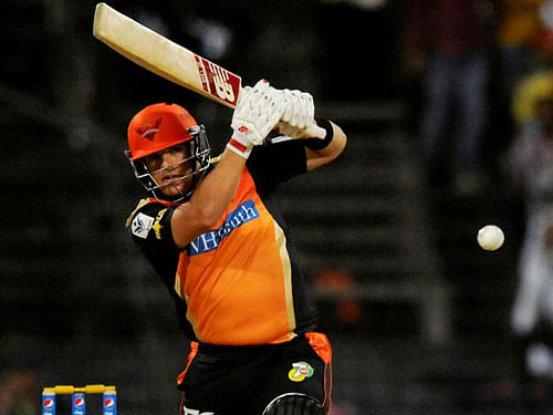 Sunrisers' Australian duo of David Warner and Aaron Finch received an official reprimand for breaching the IPL Code of Conduct during their team's match against Delhi Daredevils. PTI file photo