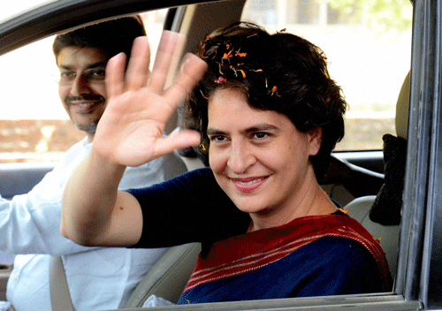 Encouraged by Priyanka Gandhi Vadra's sustained attacks on BJP prime ministerial candidate Narendra Modi and his party, Congress leaders now believe that the party may not perform as poorly as was expected earlier. PTI