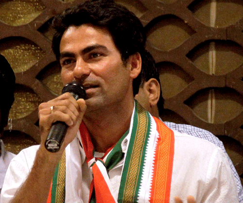 Known for his strong defence, former test cricketer Mohammed Kaif faces a bouncy pitch at Phulpur on his electoral debut and is toiling hard to save his wicket. PTI