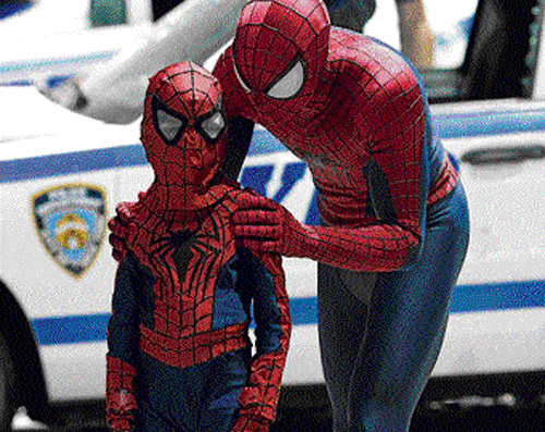 The Spider-Man trilogy from 2002, directed by Sam Raimi, makes no concrete mention of Richard Parker, with the focus being on Peter's Uncle Ben, and the emotional trauma of his sudden death.