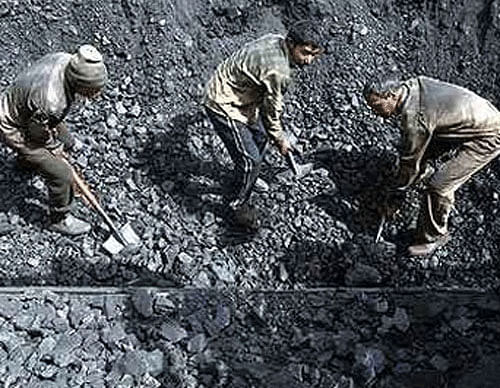 State-owned CIL has modified clauses pertaining to spot and forward e-auctions of coal to include a provision that says both parties shall be entitled to claim and recover from the other excess or differential tax and statutory levies. PTI file photo