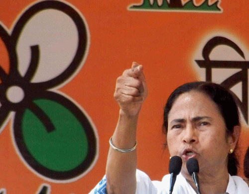 Mamata dares Modi to touch any person in Bengal