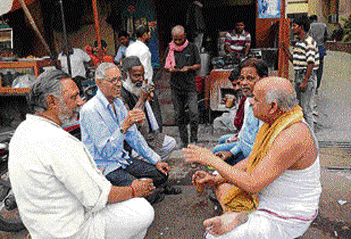 'Chaiwallah' angle seems to have entered the electoral battlefield due to Narendra Modi.