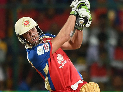 De Villiers produced one of the most devastating Twenty20 innings as he smashed an unbeaten 89 from just 42 balls to single-handedly power RCB to a sensational four-wicket victory over the Hyderabad outfit last night. PTI photo