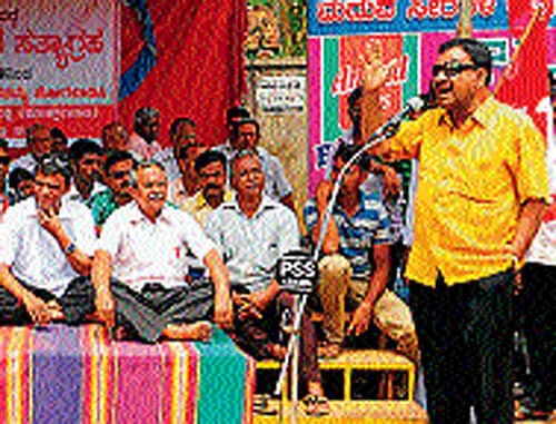 CPM State Secretary Sriram Reddy has challenged the Chief Minister Siddaramaiah to ban the evil and inhuman practices of 'Pankthi bedha' and 'Made Snana' within 24 hours, if he is a genuine crusader of secularism. DH photo