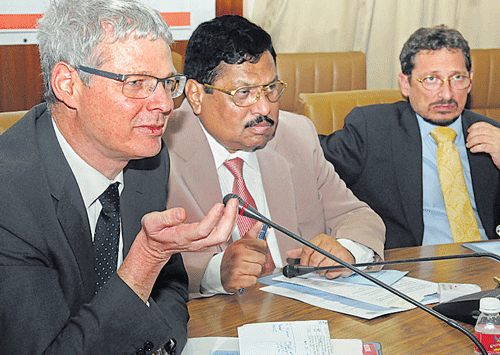 Israeli Ambassador to India Alon Ushpiz (extreme left) at an interactive meet organised by the Federation of Karnataka Chambers of Commerce and Industry on Monday. DH Photo