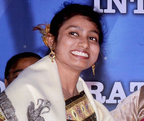 Mountaineer Chhanda Gayen, the second civilian woman from West Bengal to scale Mount Everest, has gone missing after she was caught in an avalanche on the Kanchenjunga peak, a state minister said Wednesday. PTI file photo