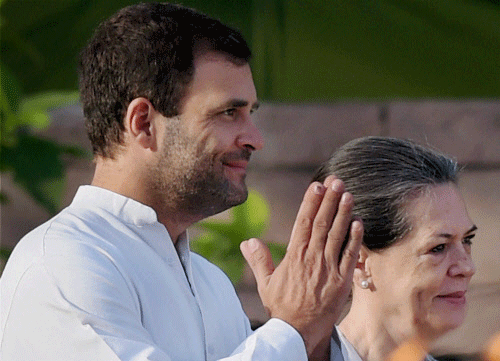 In a veiled attack on 'Team Rahul' over Congress' poll debacle, a section of party leaders today said only those having experience of field work should be given leadership posts and wanted a ruthless introspection to help it bounce back. PTI photo