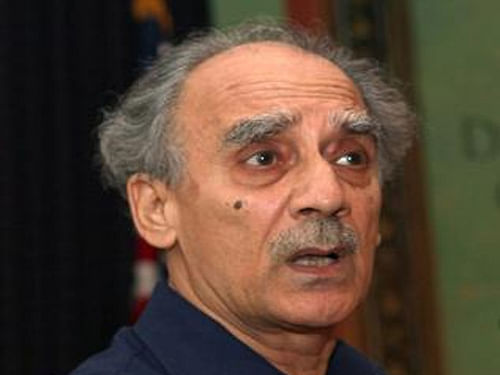 Senior BJP leader Arun Shourie Friday said Prime Minister-designate Narendra Modi is likely to have a smaller cabinet than the UPA-2 government. PTI file photo
