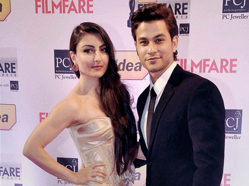 Actor Kunal Kemmu turned 31 Sunday and his girlfriend and actress Soha Ali Khan has suggested pancakes to the birthday boy, who is working in Kolkata. PTI file photo