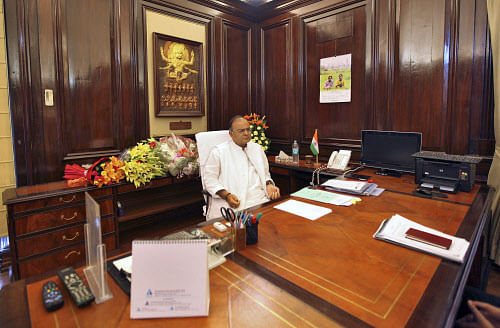 A new Indian government took charge Tuesday with most ministers visiting the offices of their allotted portfolios, some even to two-three offices, led by Prime Minister Narendra Modi who began with an early meeting at his South Block office. Reuters photo