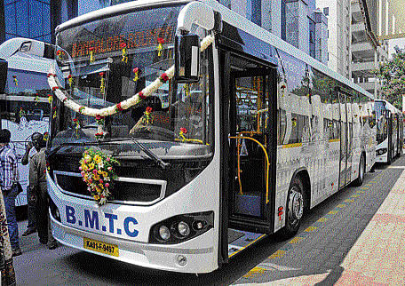 A BMTC 'Hop on Hop off' bus that was inaugurated in the City on Friday. dh Photo