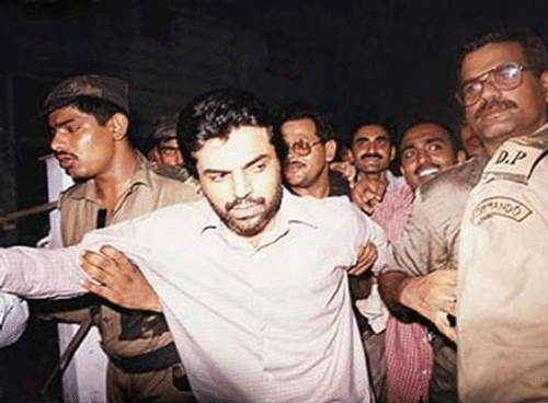 The Supreme Court Monday issued notice to the centre on a petition by 1993 Mumbai bomb blast accused Yakub Abdul Razak Memon challenging the apex court's rules guiding its  review of a death sentence. PTI file photo
