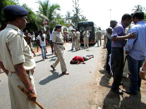 In a shocking case of vigilante justice, two men in their mid-twenties were roughed up, dragged and paraded naked by a mob near here after locals suspected they were thieves, police said today. PTI file photo for representation only