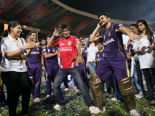 A stampede-like situation erupted on the fringes of the Eden Gardens here as die-hard fans of Indian Premier League winner Kolkata Knight Riders clambered over police barricades to gain entry into the arena for the team's felicitation ceremony. PTI file photo for representation only