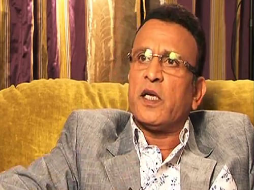 Actor Annu Kapoor, who will be seen in the remake of legendary filmmaker Basu Chatterjee's 1982 hit 'Shaukeen', says shortage of original ideas and the tendency to play safe make directors go for reboots. Screen Grab