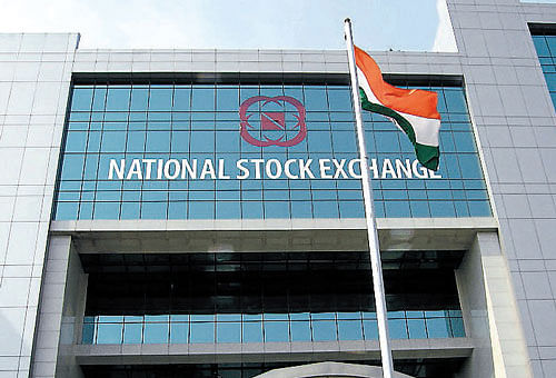 The National Stock Exchange index Nifty rose 11 points in early trade today on gains in SBI, Infosys, Wipro, Cipla and Sun Pharma on sustained foreign capital inflows. DH file photo