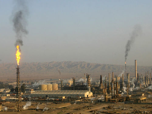 Iraqi government forces regained full control today of the country's biggest oil refinery after heavy fighting with Sunni militants attempting to seize it, officials said. Reuters file photo