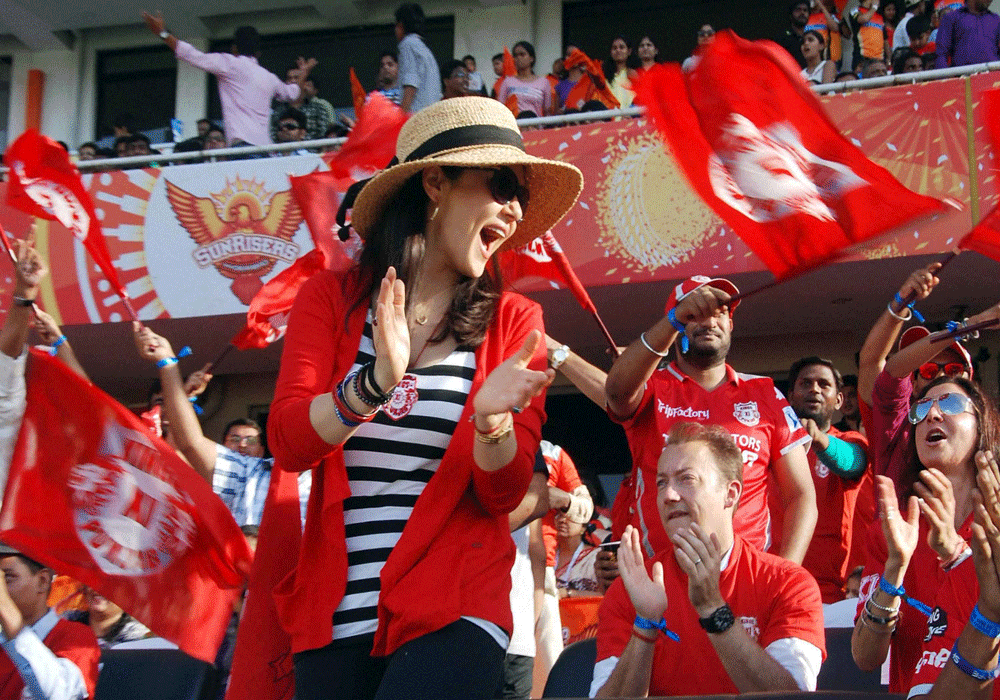 Zinta, whose supplementary statement was recorded on Tuesday, has given a list of 14 names to the police, including that of a foreigner named Jean, as among those who were witness to the incident. PTI file photo