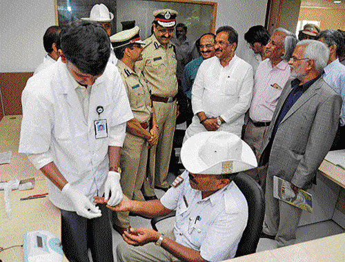 An initiative to check lead content in the blood of 3,000 police personnel began in the City on Saturday.  DH photo