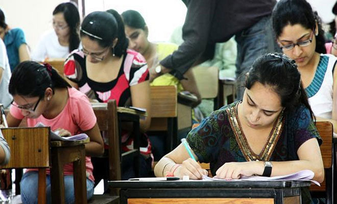 Securing postgraduate medical (MD and MS) seats in the State this year has been a long, tough battle and students realised it once again, during the third round of counselling on Sunday.  DH photo