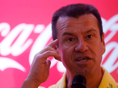 Former Brazil coach Dunga has revealed lessons from Brazil's storied football past convinced him to leave Neymar out of the Selecao's 2010 World Cup squad. Reuters file photo