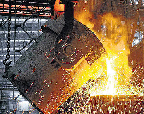 Showing signs of recovery, industrial production grew at 19-month high of 4.7 per cent in May due to improved performance of manufacturing, mining and power sectors and higher output of capital goods. DH file photo
