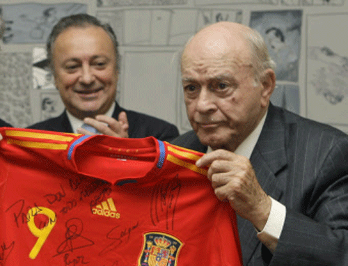 Alfredo di Stefano was way ahead of his time in terms of his approach to the game. AP photo