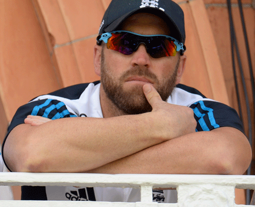 England wicketkeeper Matt Prior, who has been struggling for runs and behind the wickets, has decided to step aside for the rest of the summer season. / Reuters
