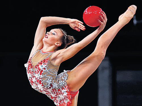 Canada's Patricia Bezzoubenko was crowned queen of rhythmic gymnastics Commonwealth Games in Glasgow, completing a five gold medal haul.