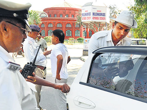 The City police are on a high alert in the wake of 'Bangalore bandh' called by various organisations on Thursday against the increasing incidents of rape. DH file photo