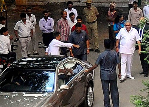 UB Group Chairman Vijay Mallya leaving Magistrate court after appearing for a case in Bengaluru on Thursday. PTI Photo