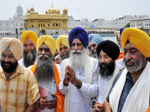 Supporters and leaders of separate Gurudwara body continued to sit on a dharna at Kurukshetra for the second day on Sunday adamant to wrest control of the Gurudwaras from Amritsar-based SGPC. PTI file photo