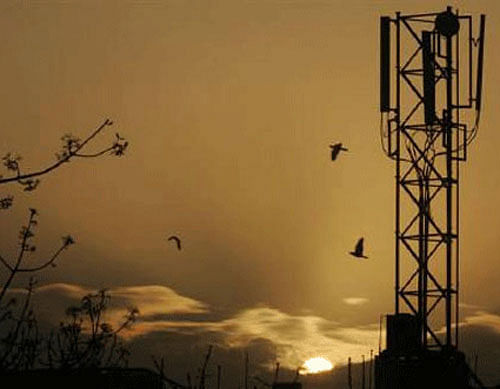 Gross revenue of 22 telecom operators, including Bharti Airtel, RCom, BSNL and Tata Teleservices, declined in October-December quarter of 2013 compared to the previous quarter, government said on Monday. Reuters file photo. For representation purpose