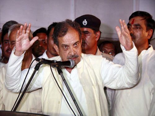 Birender Singh Joins BJP