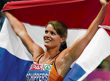 Schippers scorches track