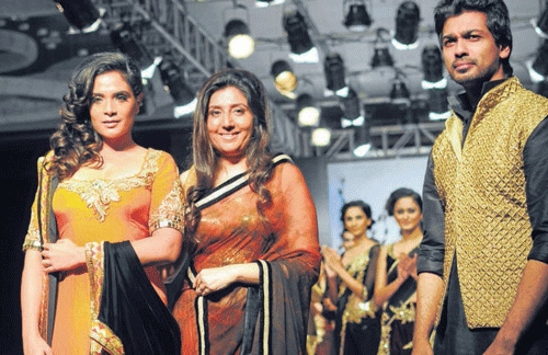 Going places : Archana Kochhar (centre) with actors Richa Chadda and Nikhil Dwivedi. DH Photo by BH Shivakumar
