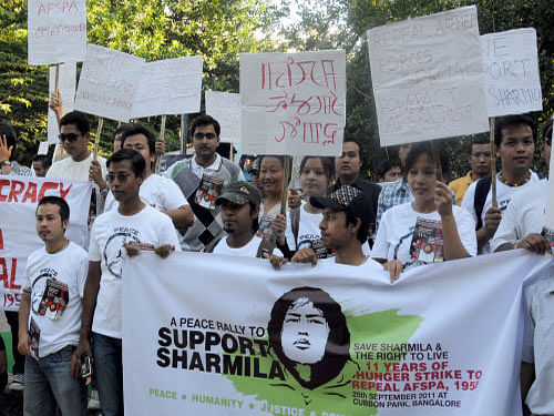 Condemning the re-arrest of Irom Chanu Sharmila, her family and various civil rights groups in Manipur today termed the move as 'illegal' as a local court had earlier absolved her of the charge of trying to commit suicide by means of fasting. DH file photo