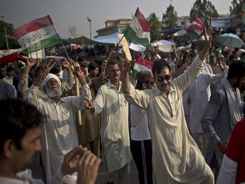 The political crisis in Pakistan escalated tonight with the third round of talks between government negotiators and Imran Khan-led Pakistan Tehreek-i-Insaf (PTI) failing to break the logjam. AP photo