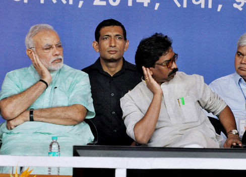 Prime Minister Narendra Modi faces the first big political challenge of his three month-old government over heckling of opposition chief ministers of poll-bound states at his official events with the issue threatening to turn into a major controversy and souring relations between BJP and other parties. PTI photo