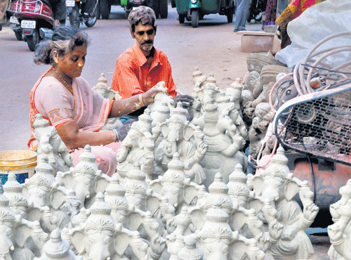 Mud Ganeshas in Pottery Town.