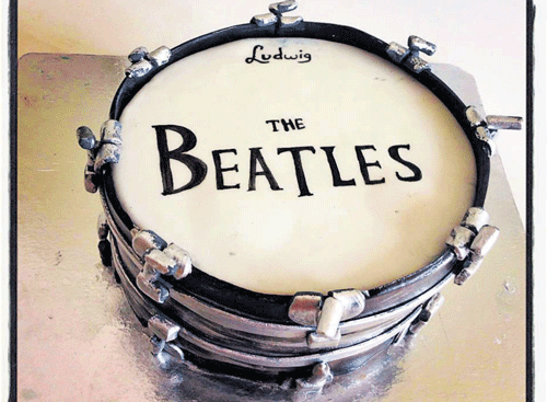 The Beatles drum cake